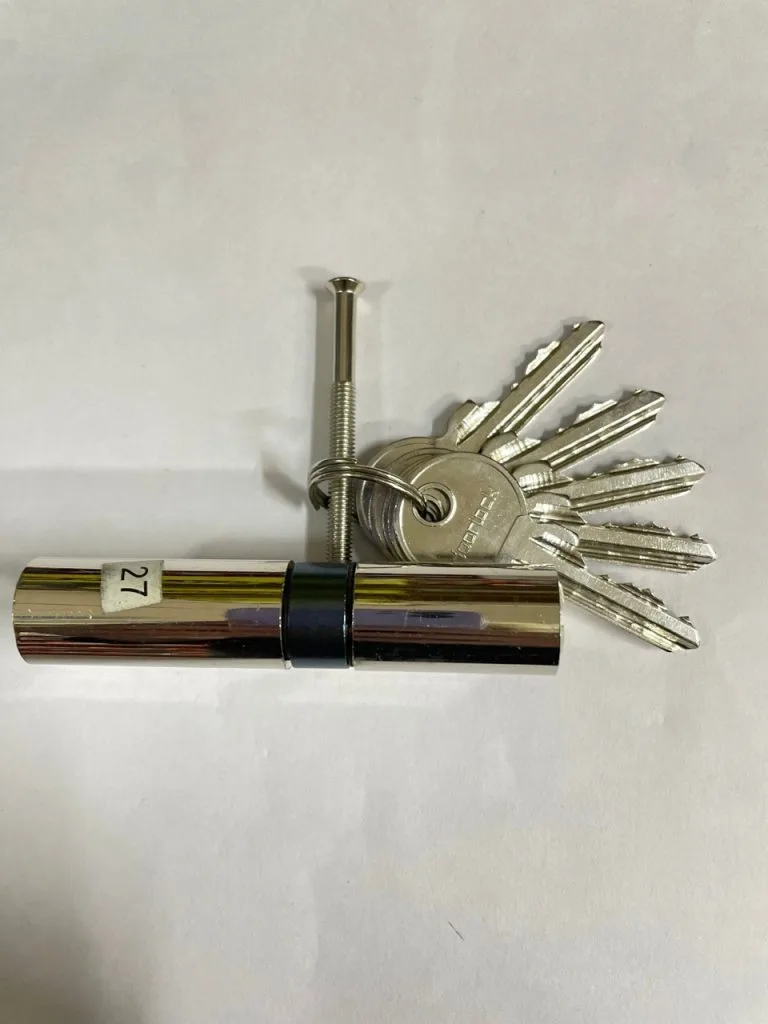 Личина со смещением 80(35-45мм) Doorlock V 2200Z N Variant